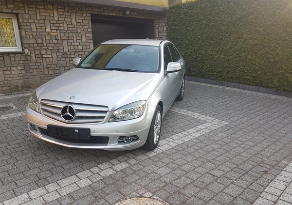 Mercedes-Benz Klasa C cena 28900 przebieg: 192000, rok produkcji 2007 z Cieszanów małe 79